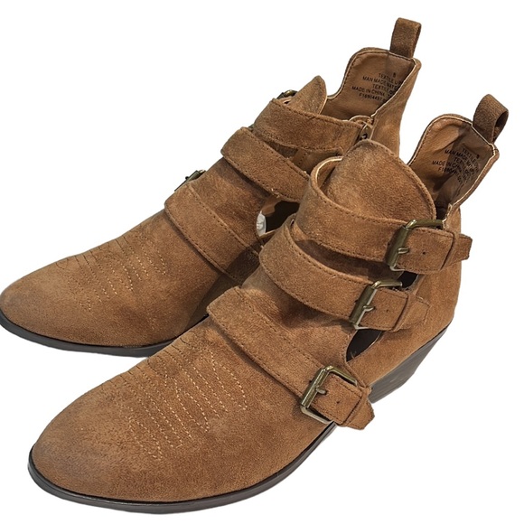 Booties - Women's Triple Buckle Western -Cognac Tan Kelsey Universal Thread EUC - Picture 3 of 9